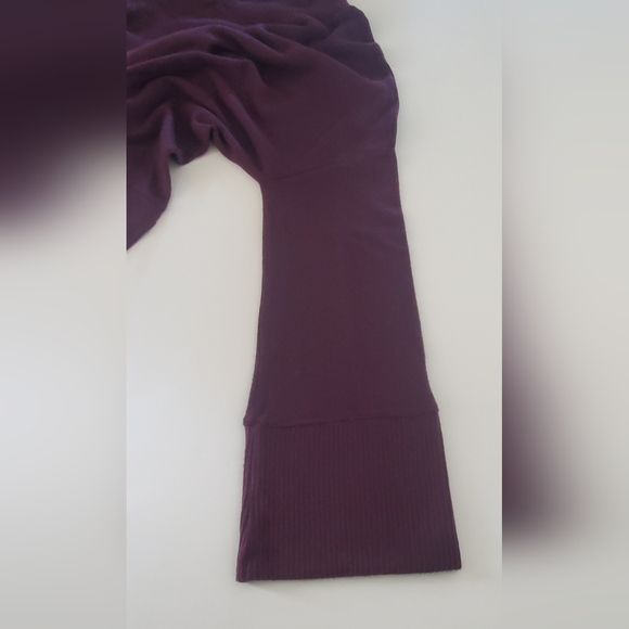 redhaute mock neck sweater,.size M, purple - Picture 5 of 7